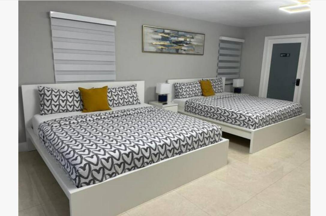 Grand Home Jacuzzi, Heated Pool, Games, BB Court L20