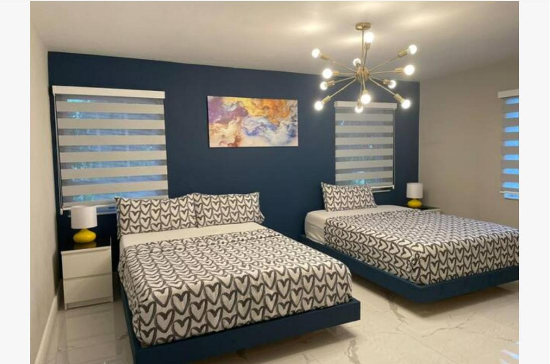 Grand Home Jacuzzi, Heated Pool, Games, BB Court L20