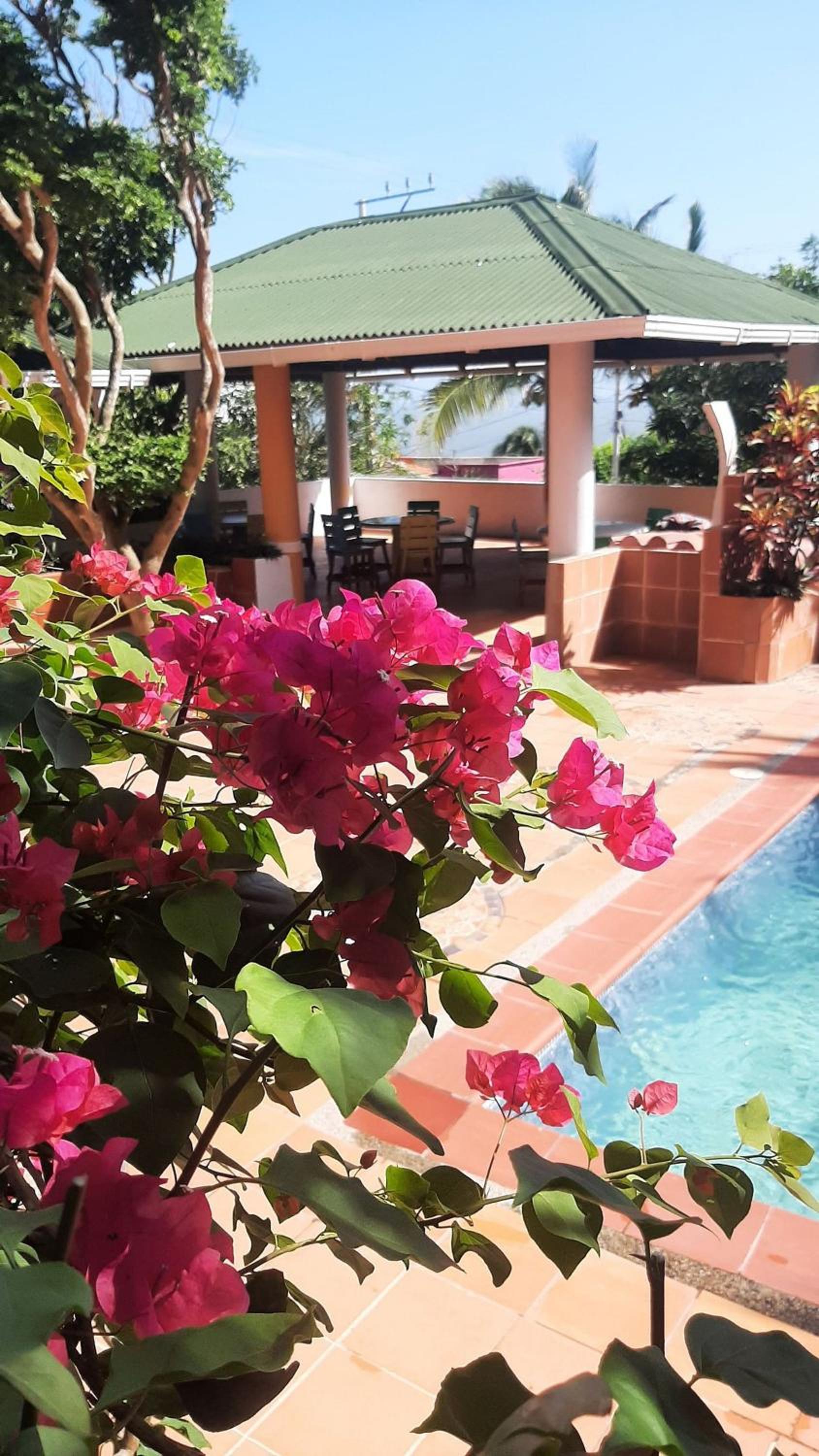 Tropical House Club BnB and Events, Salgar, Puerto Colombia