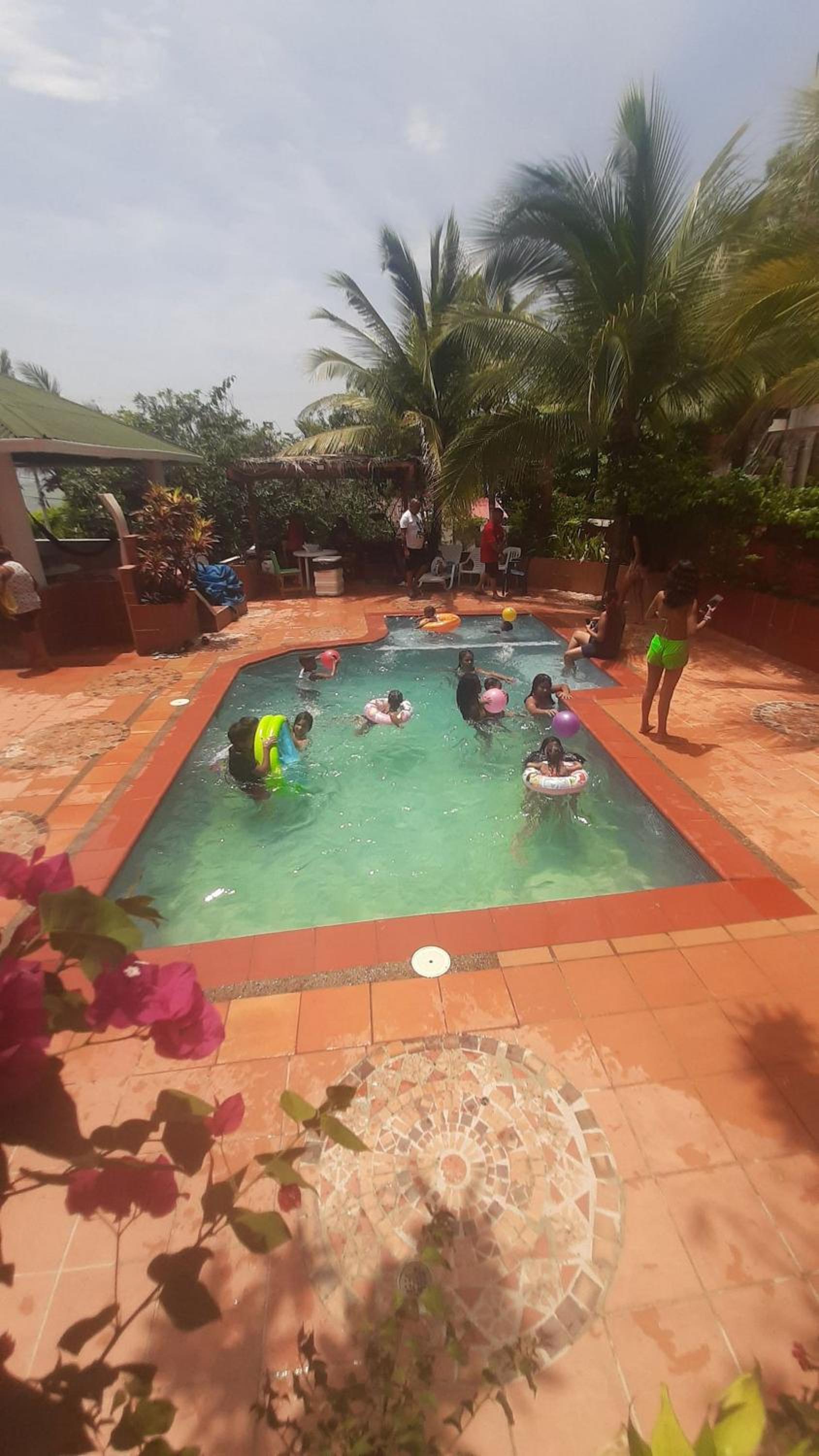 Tropical House Club BnB and Events, Salgar, Puerto Colombia