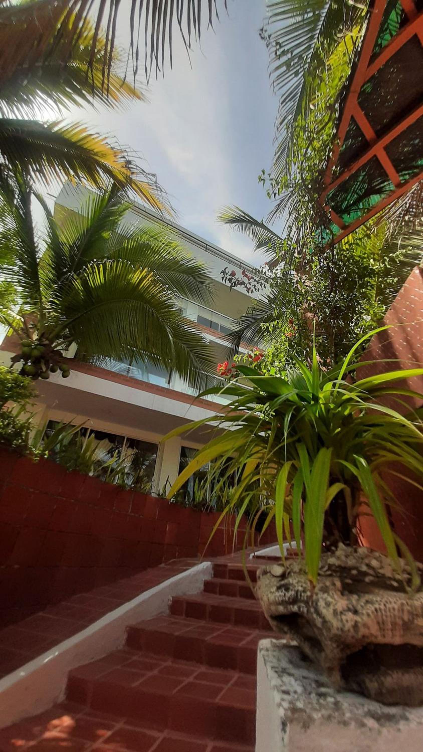 Tropical House Club BnB and Events, Salgar, Puerto Colombia