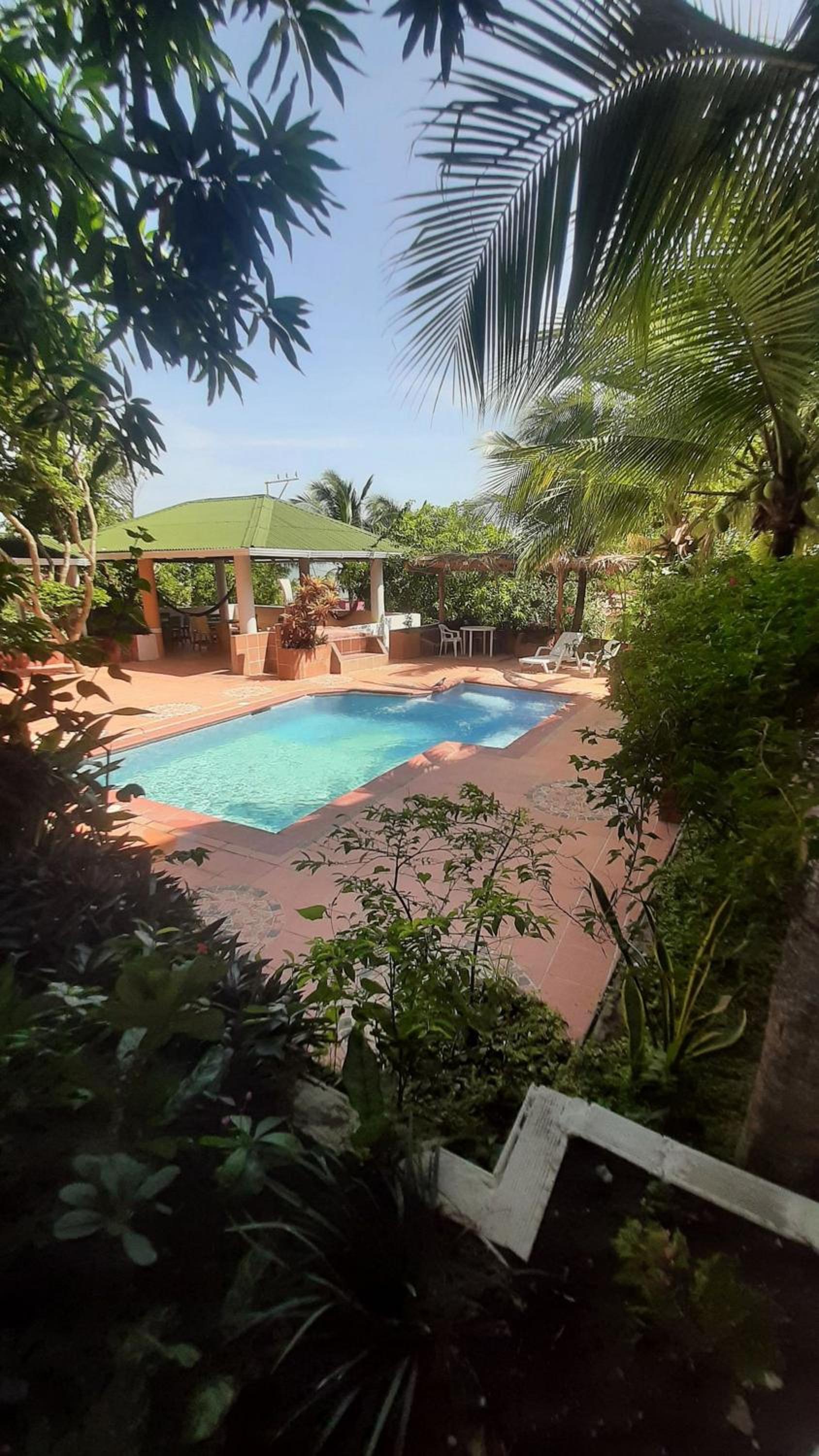 Tropical House Club BnB and Events, Salgar, Puerto Colombia