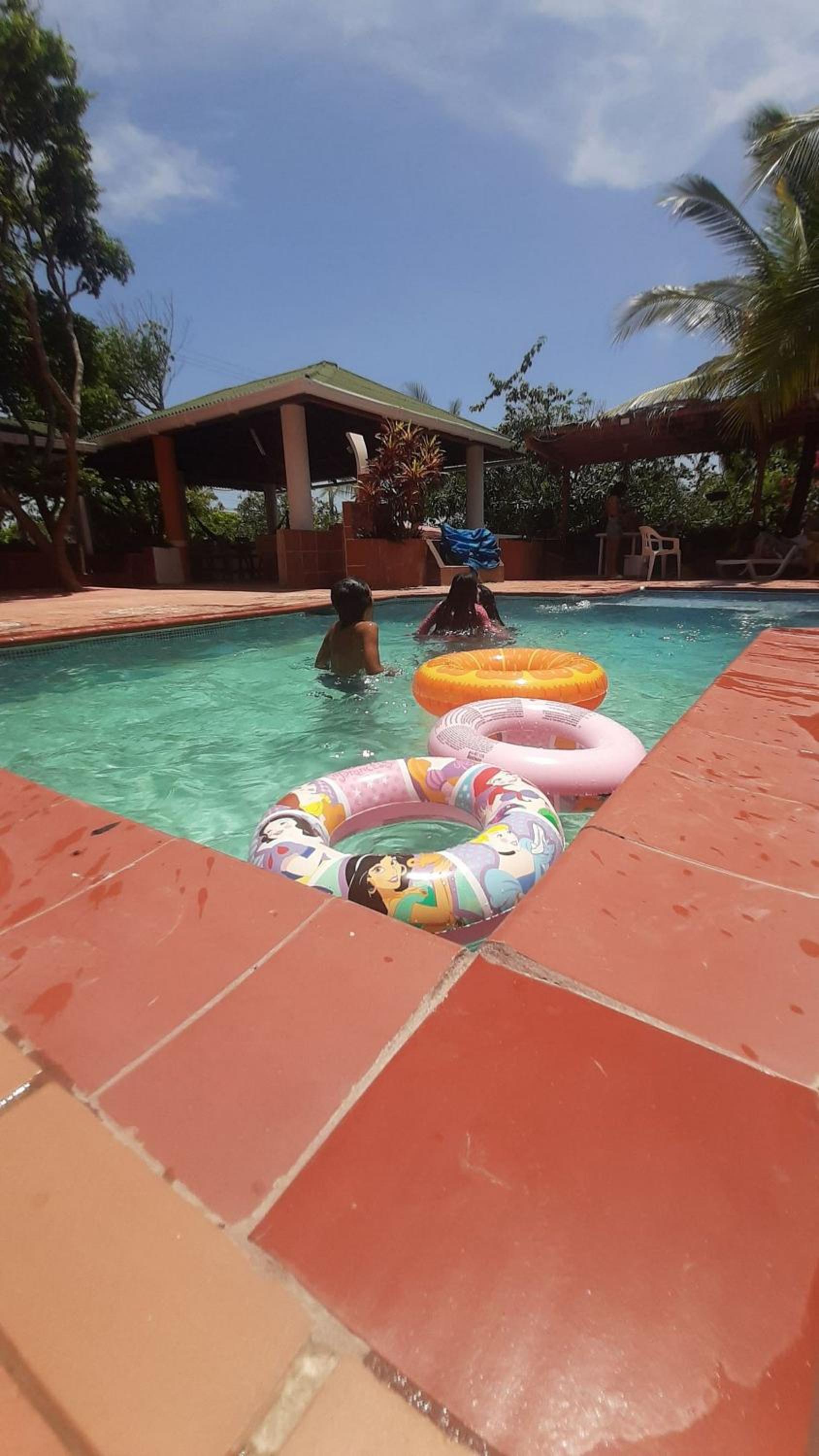 Tropical House Club BnB and Events, Salgar, Puerto Colombia