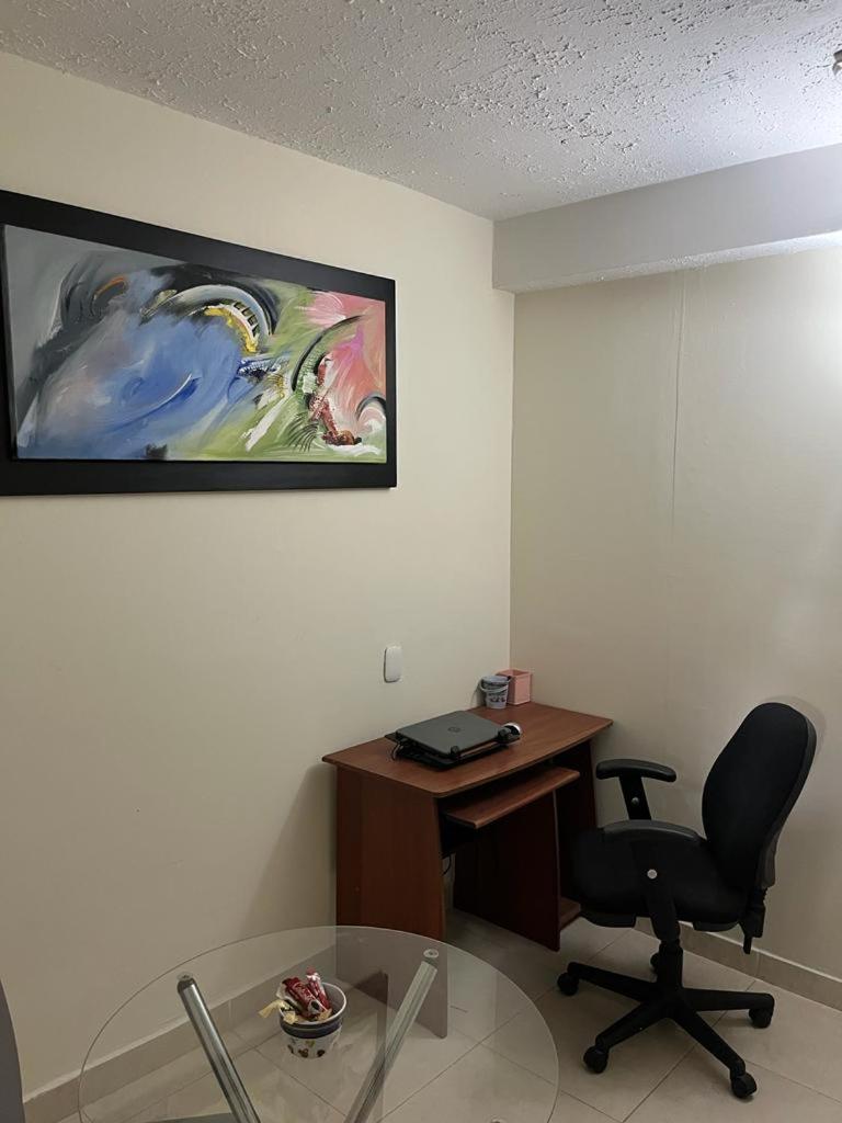 Aparta estudio zona central Ibagué Versalles