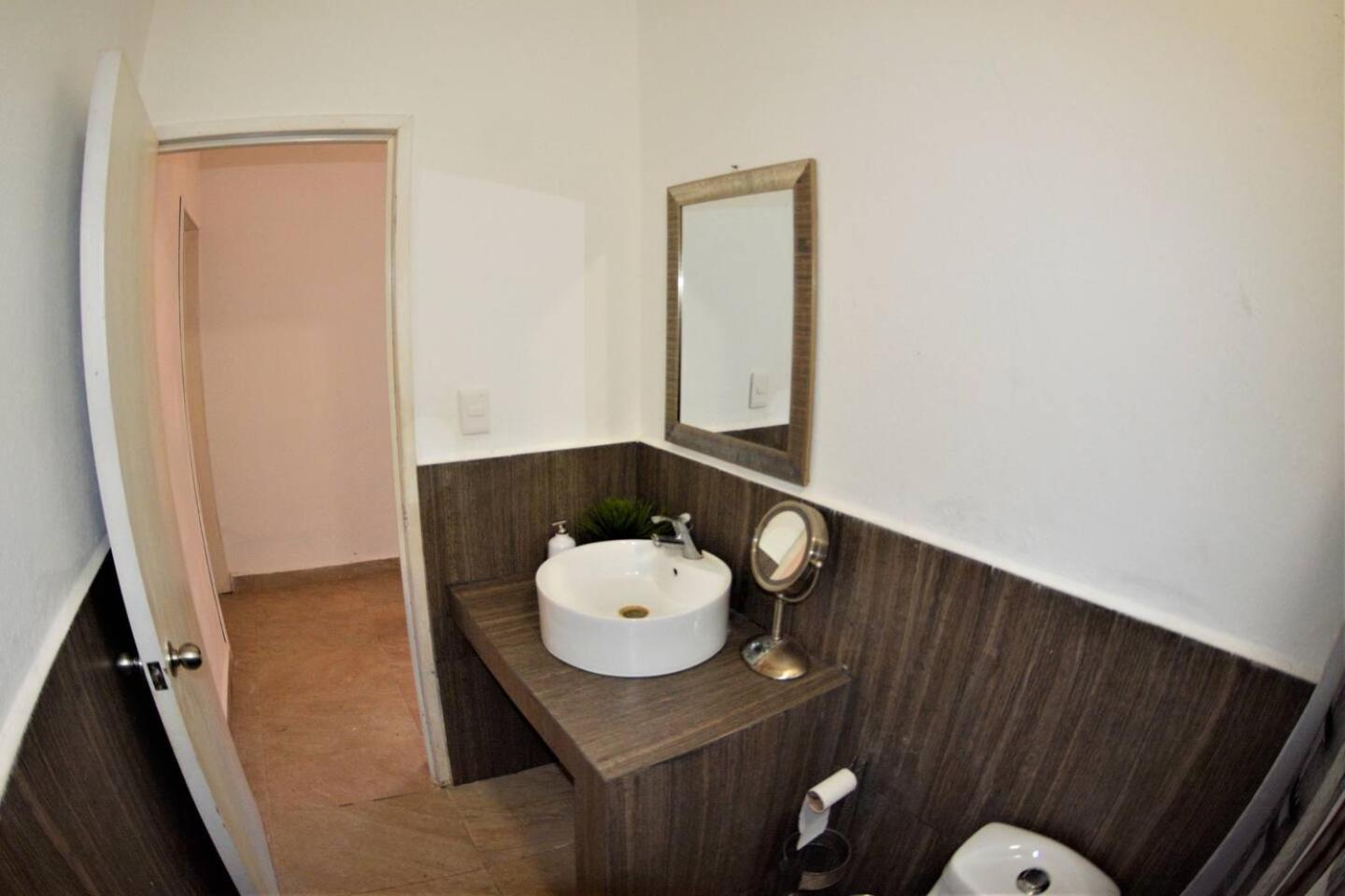 Photo 32