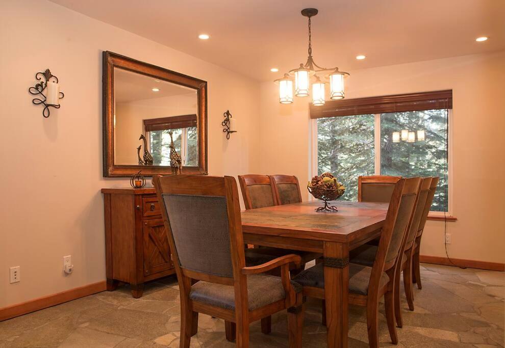 Lake Tahoe Vacations - Big Luxury South Lake Tahoe Home - Property Image 30