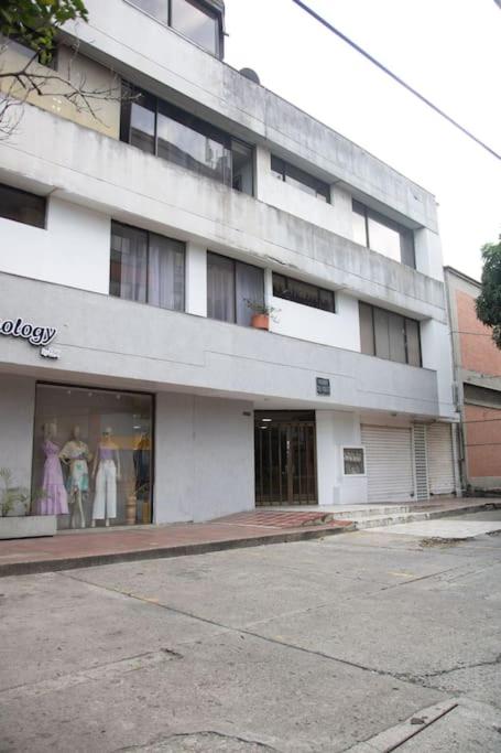 Aparta estudio acogedor, ubicación Chipichape