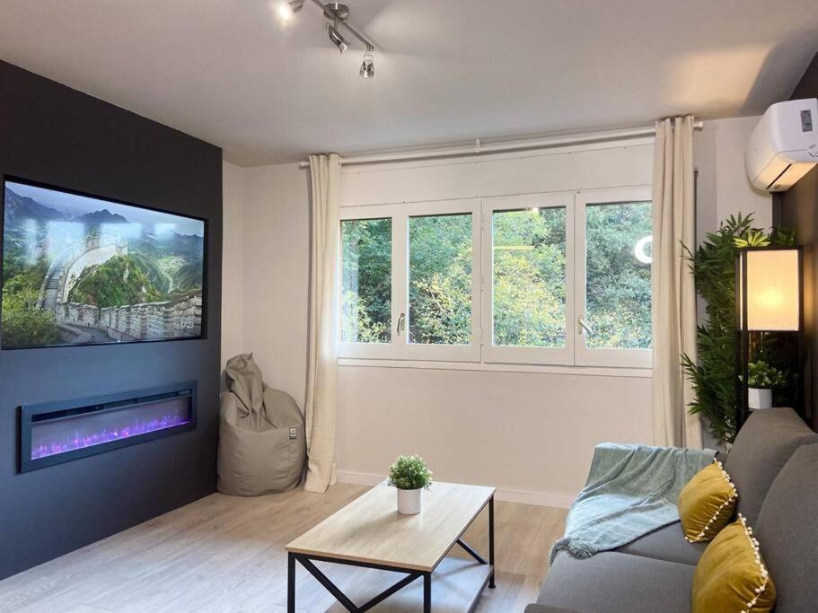 Espectacular Apartamento Con Vistas En Escaldes - 10min Caminando Al Centro - Parking Gratis l by BonesVacances