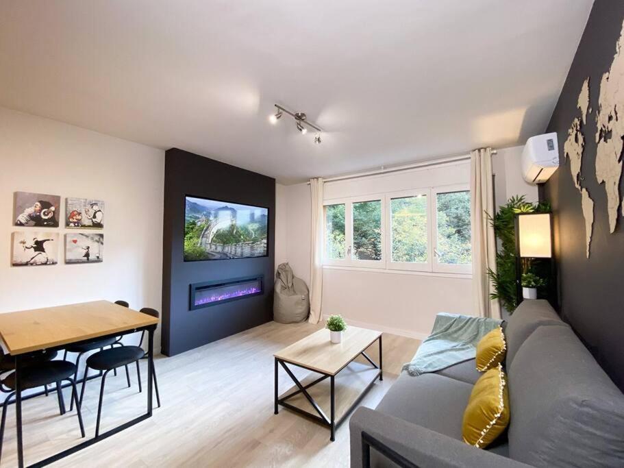 Espectacular Apartamento Con Vistas En Escaldes - 10min Caminando Al Centro - Parking Gratis l by BonesVacances