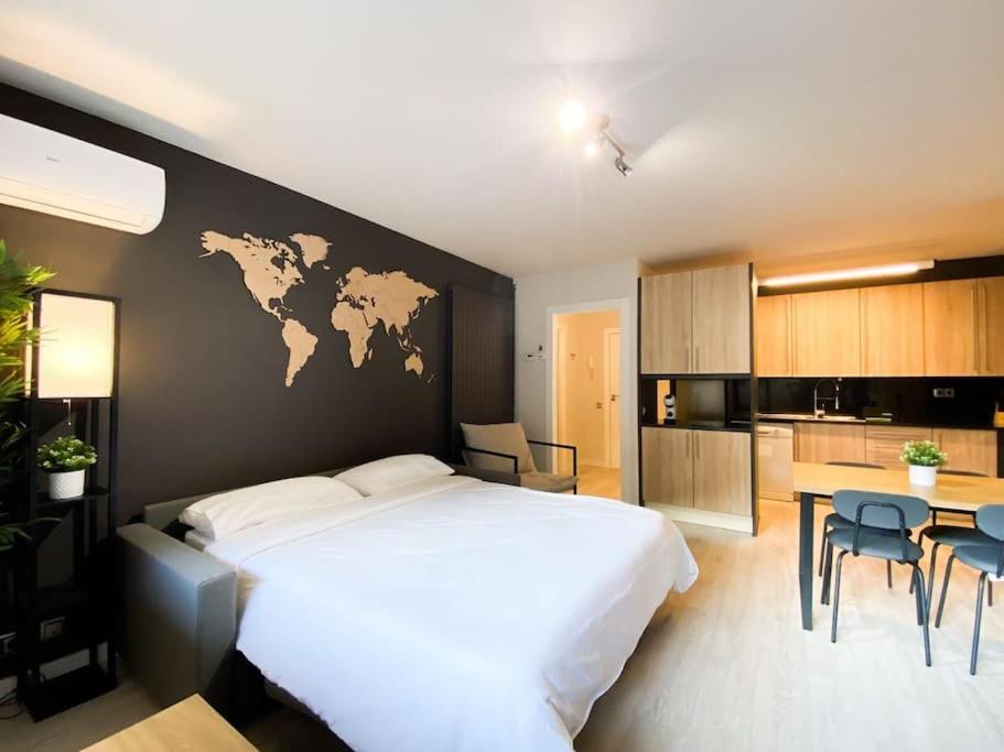 Espectacular Apartamento Con Vistas En Escaldes - 10min Caminando Al Centro - Parking Gratis l by BonesVacances