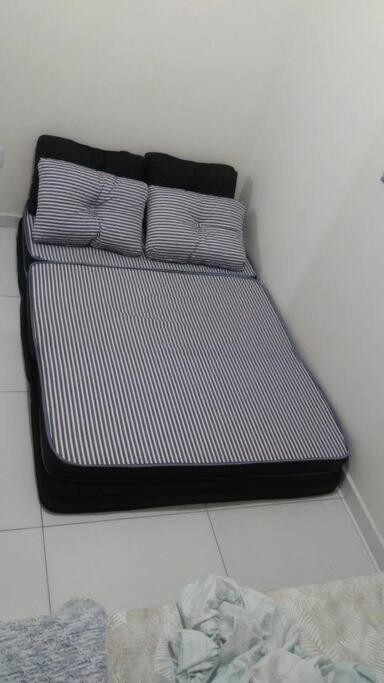 Apartamento Ingleses Florianópolis, 2 quartos aconchegante 1,6 km da praia