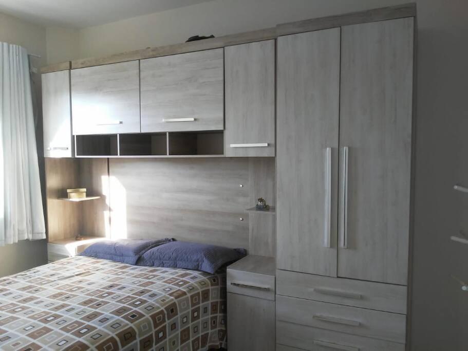 Apartamento Ingleses Florianópolis, 2 quartos aconchegante 1,6 km da praia