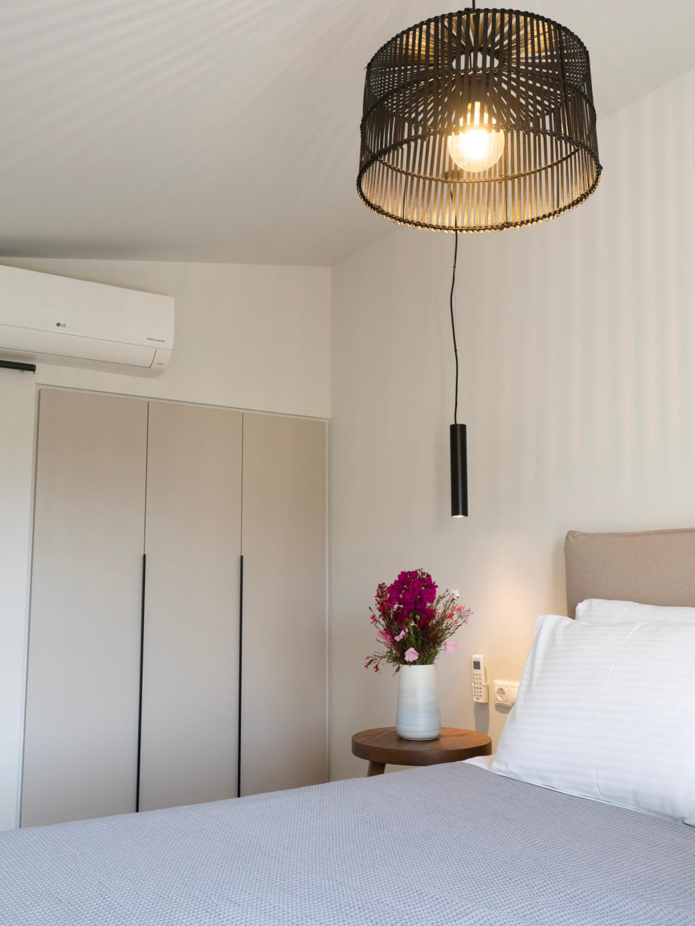 Sea breeze suites Maistro 4per with private pool