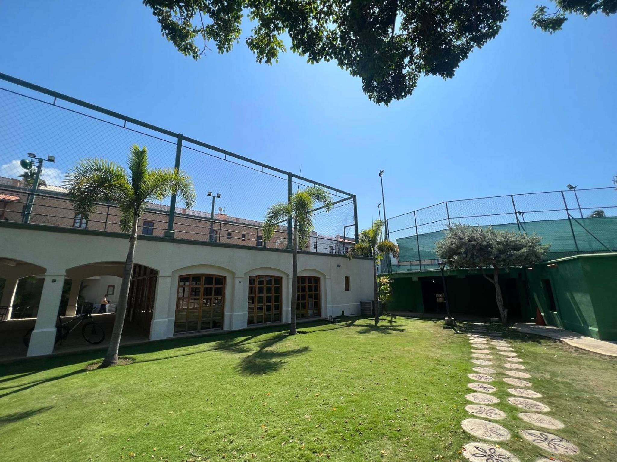 Villa con Muelle Privado en Pueblo Viejo VIP INTER FIBRA