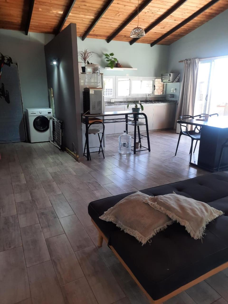 Casa con Pileta Mirador Mendoza