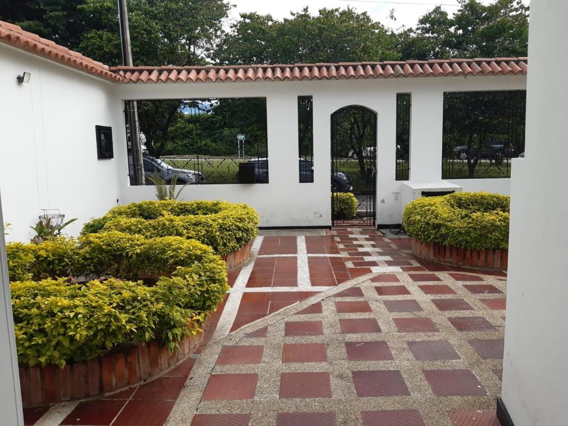CASA QUINTA PARA DESCANSO