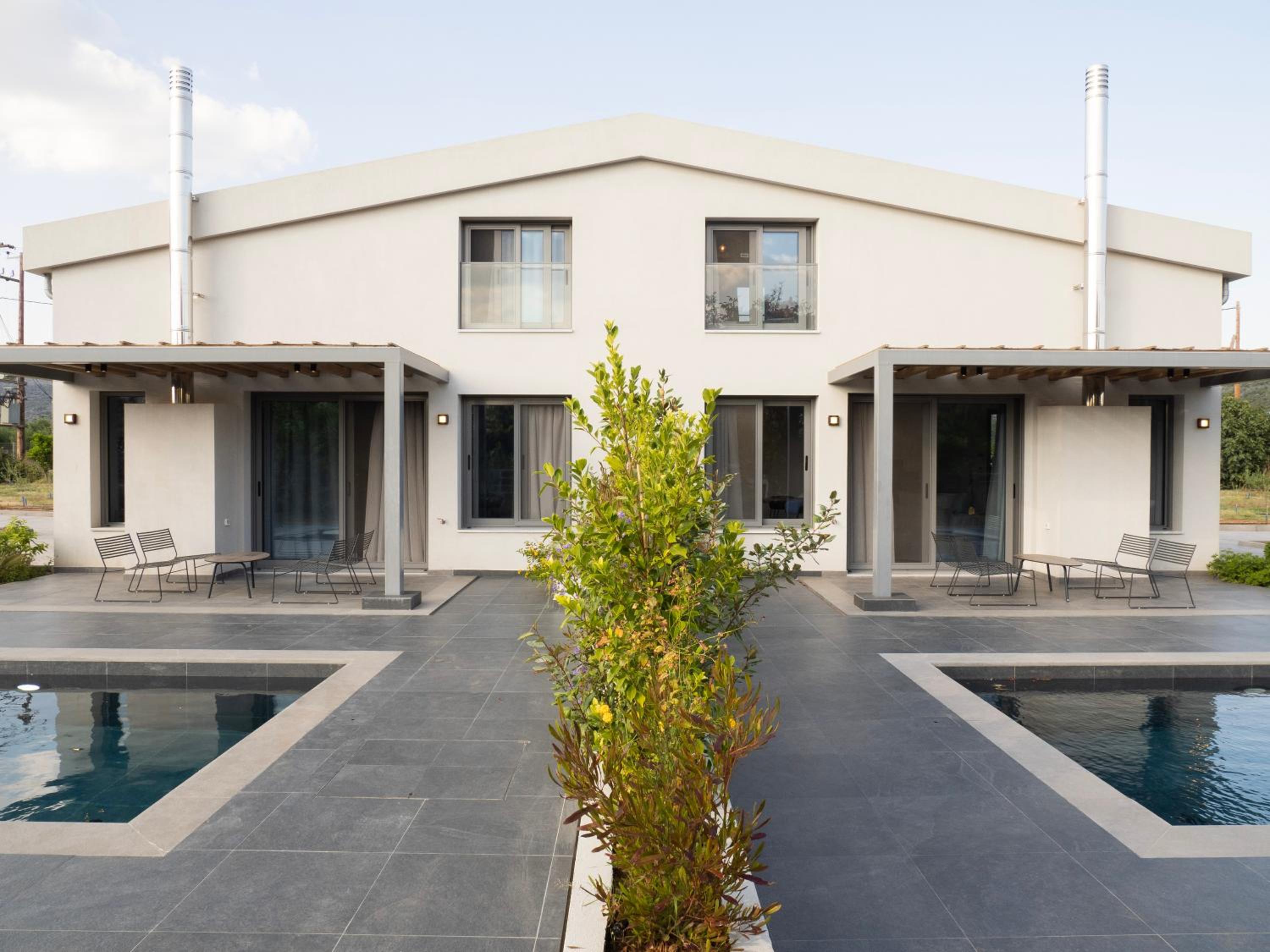 Sea breeze suites Maistro 4per with private pool