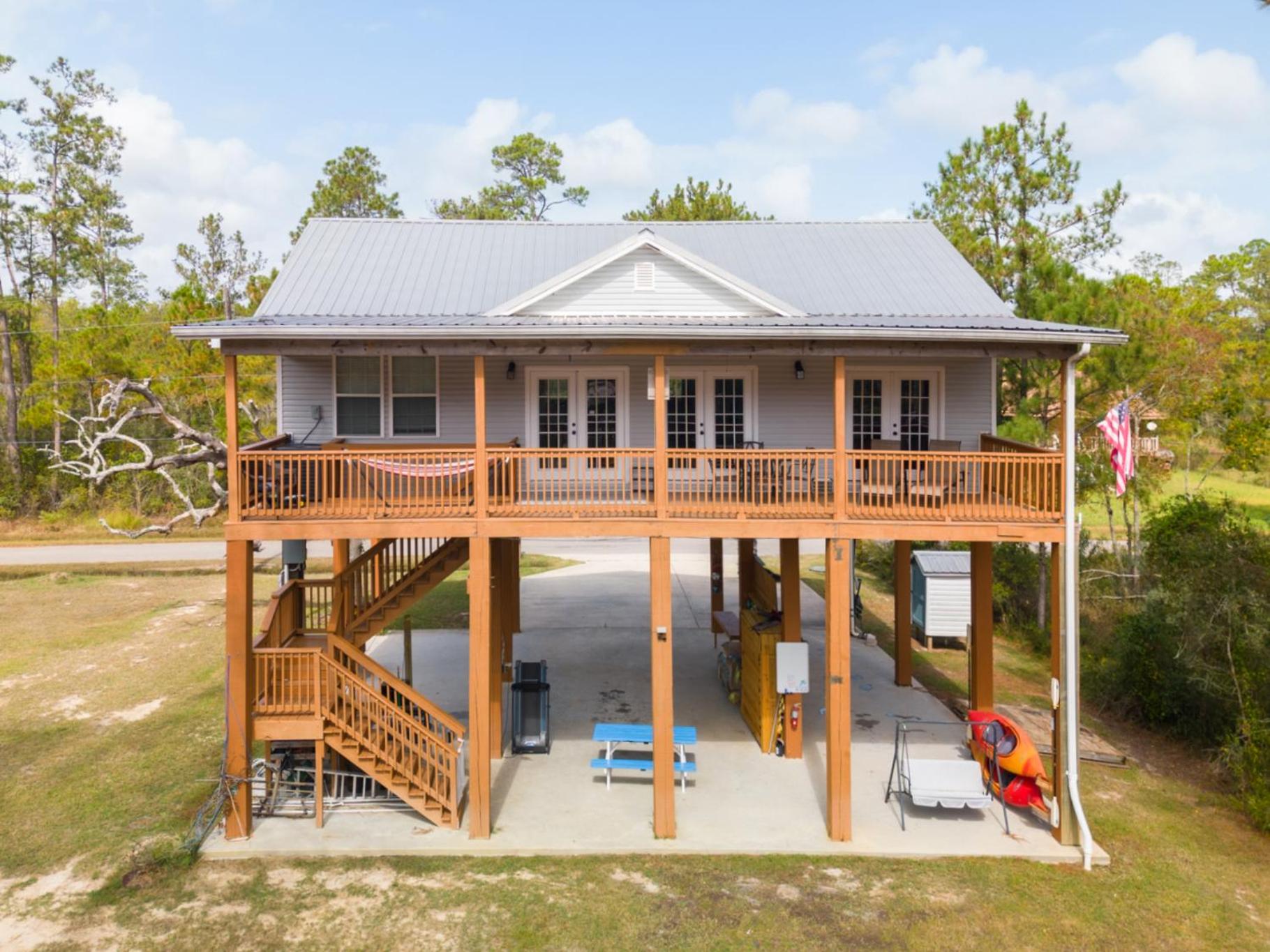 Channel Cat Cabin - Near New Orleans & Gulf Beach Casino view 3