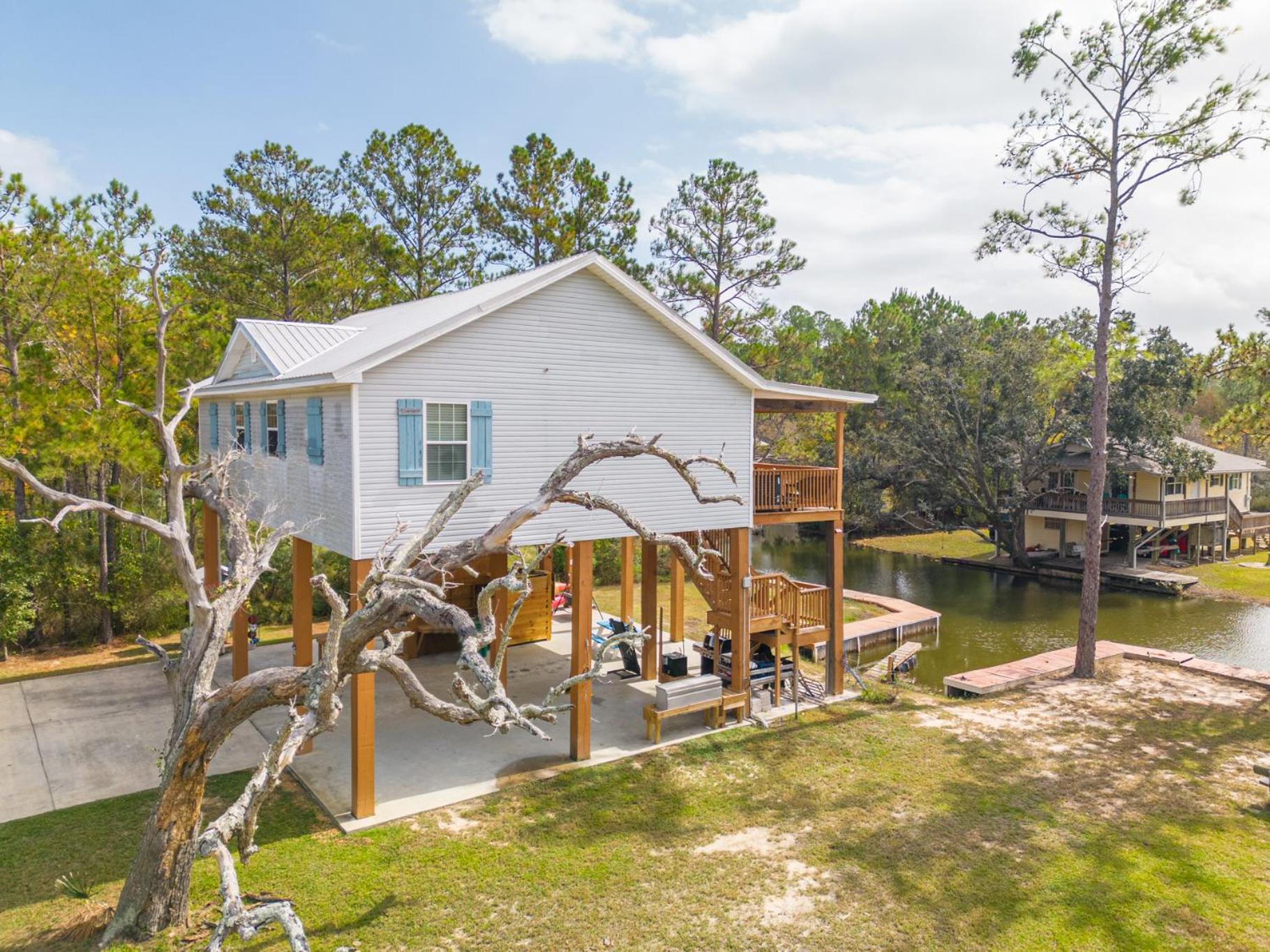 Channel Cat Cabin - Near New Orleans & Gulf Beach Casino view 4