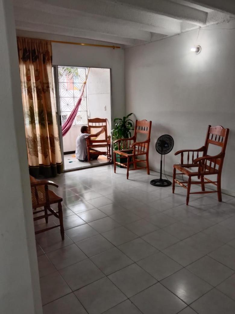 APARTAMENTO FAMILIAR