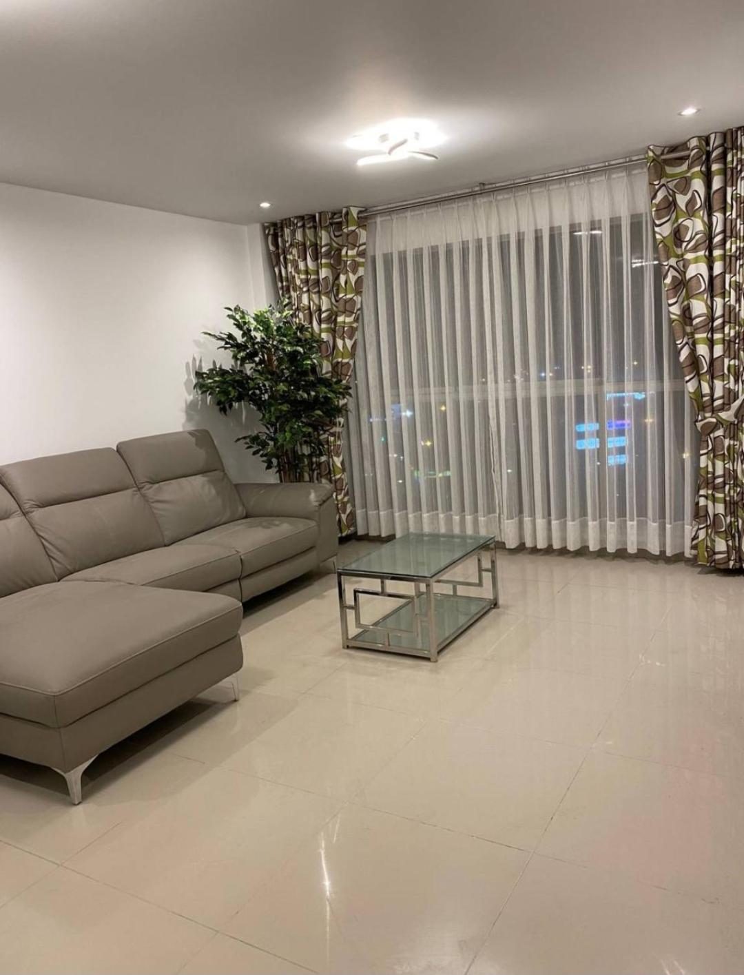 Edificio parque residencial view 2