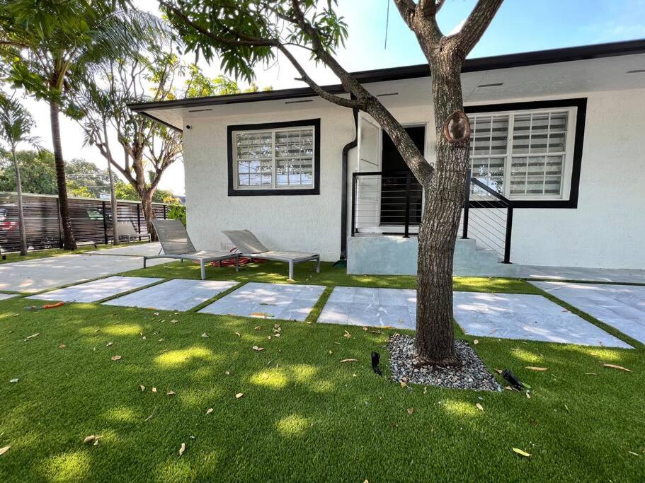 Stylish 3/2 centrally located!