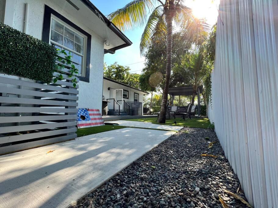 Stylish 3/2 centrally located!