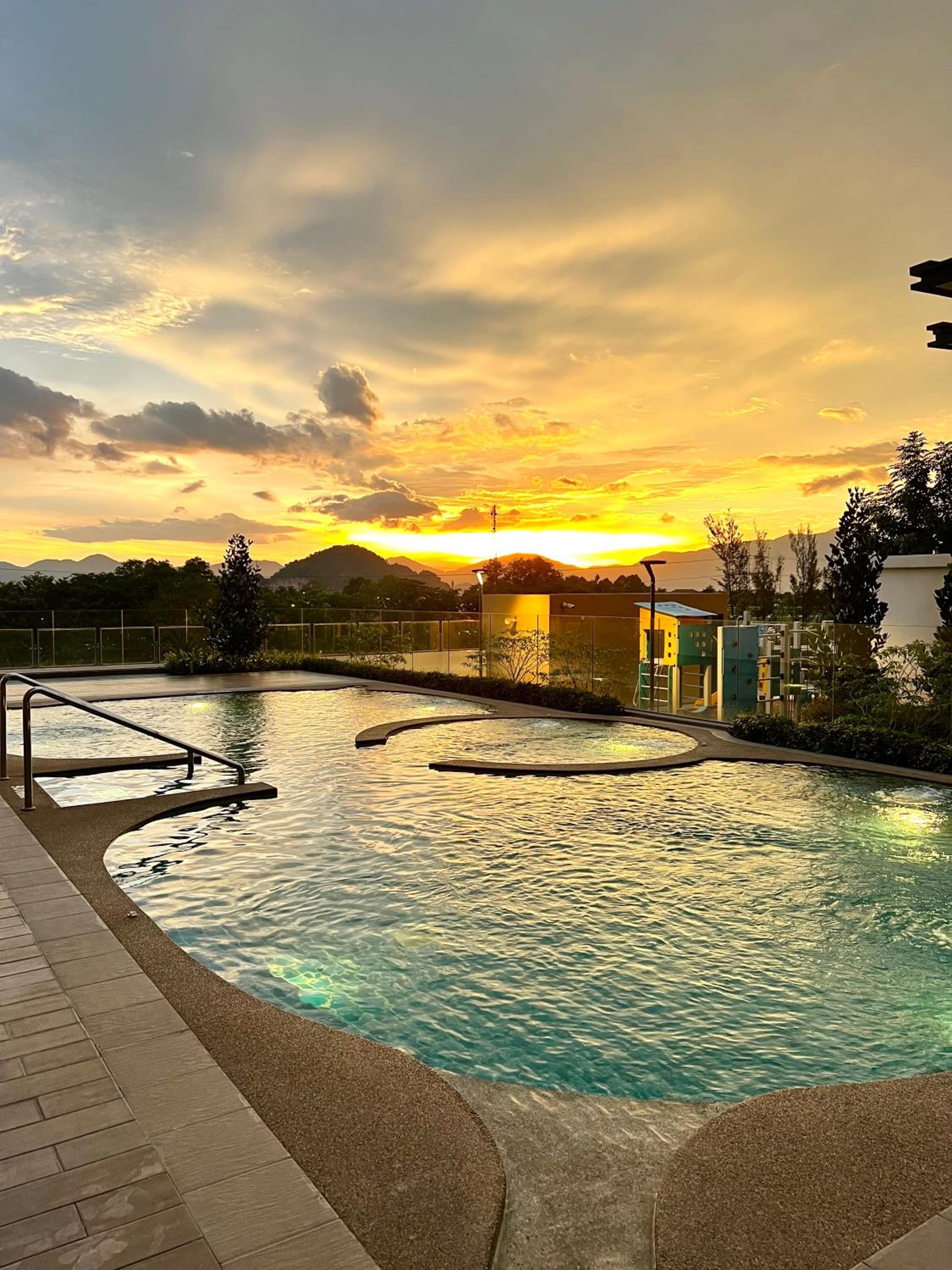Ipoh Onsen family suite l Lost World view