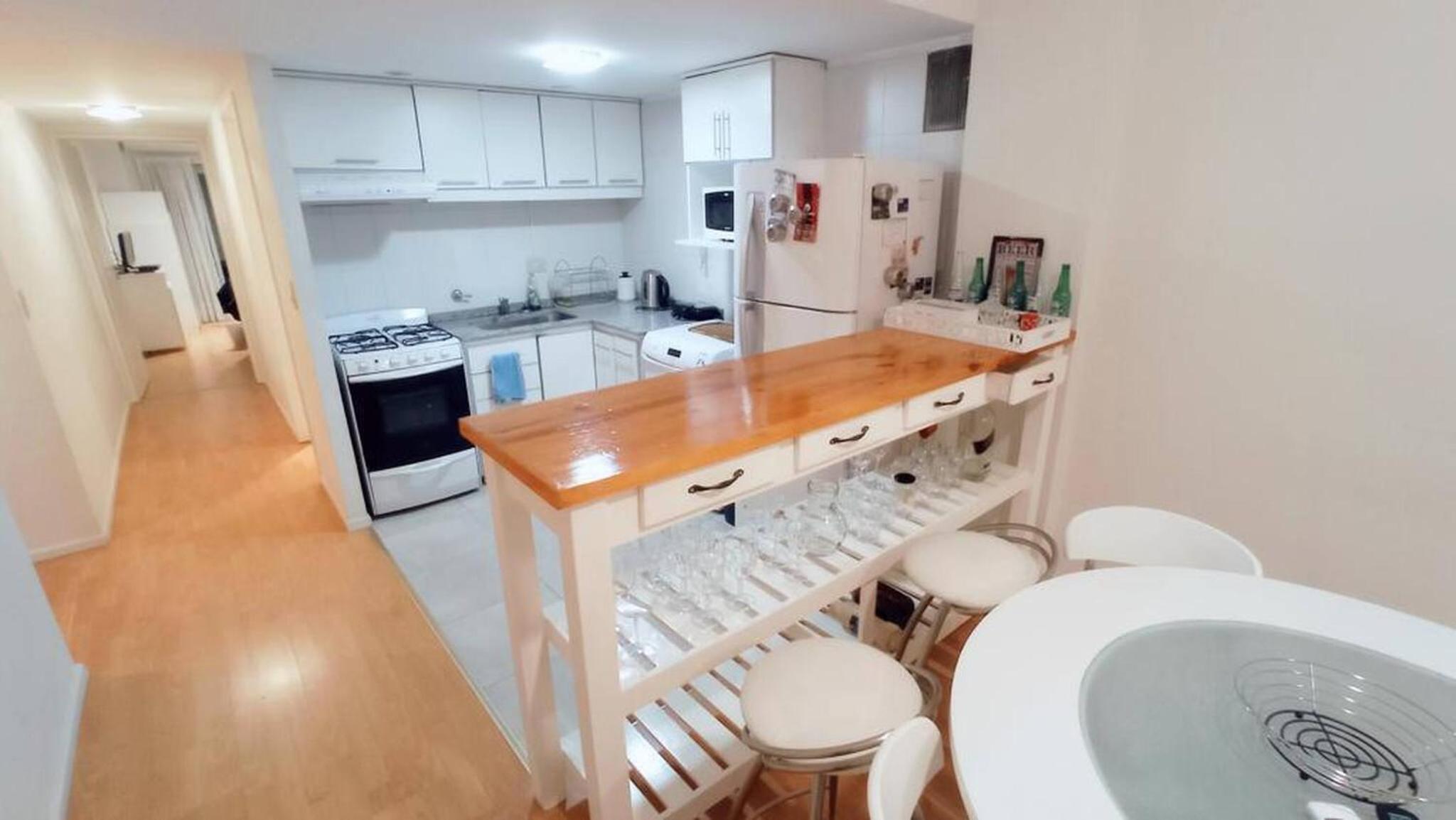 Ultimate Luxury 2-Bedroom Retreat with Balconies and Amenities