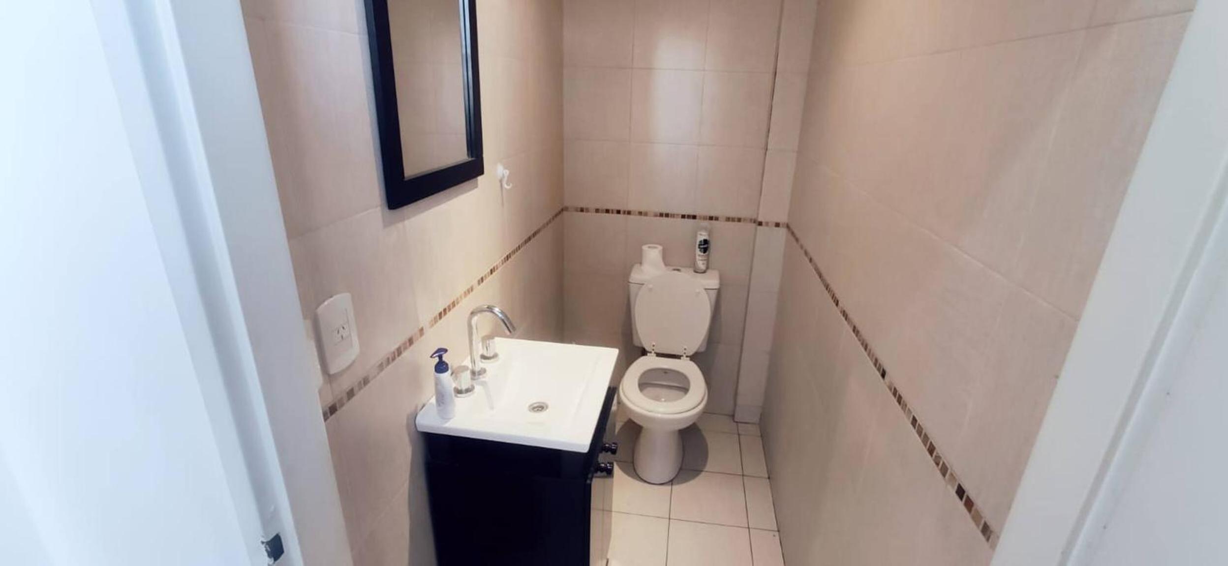 Ultimate Luxury 2-Bedroom Retreat with Balconies and Amenities