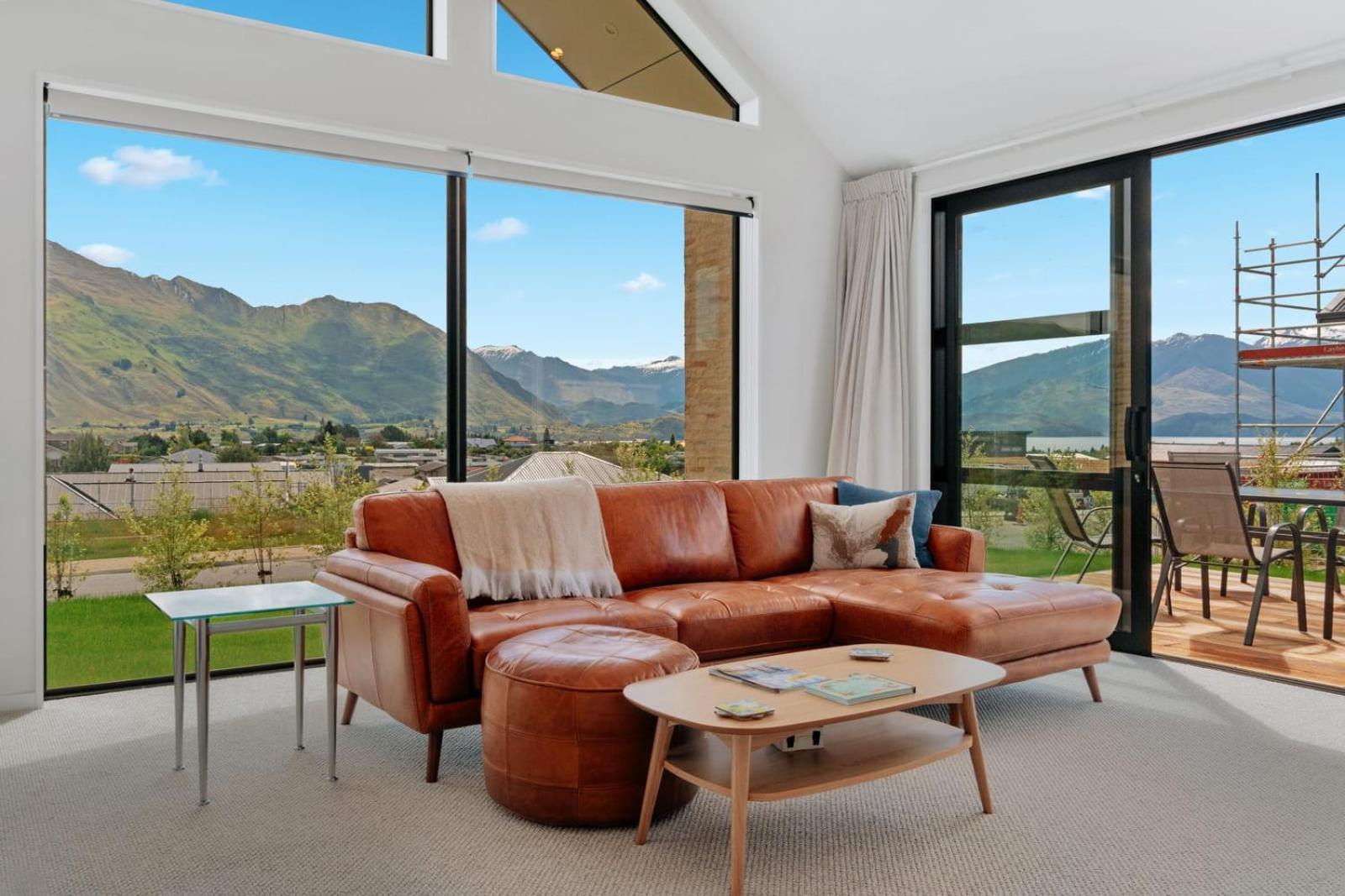 Wanaka Vacations - Alpine Magic - Property Image 1