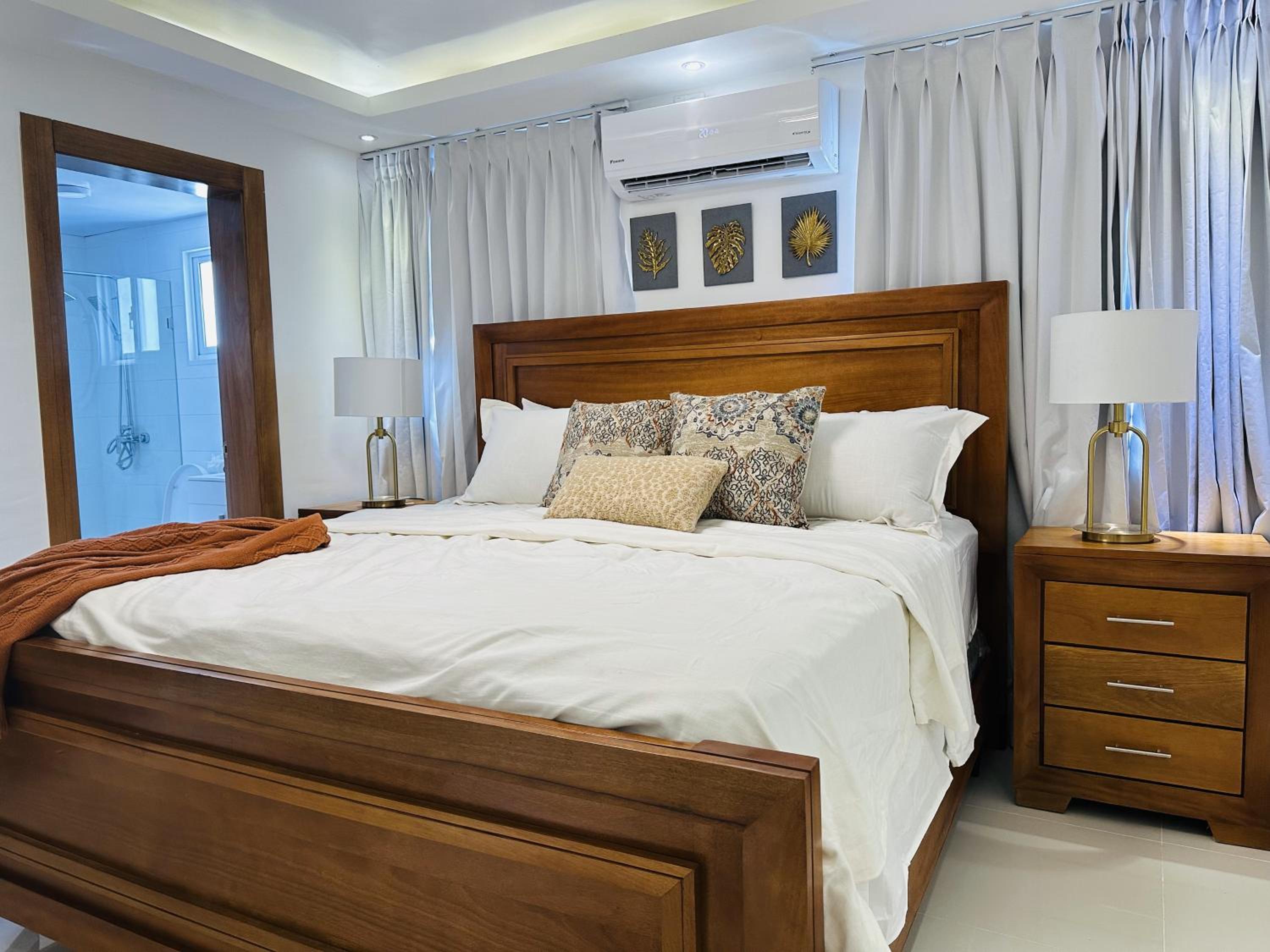 Rustic Elegance St