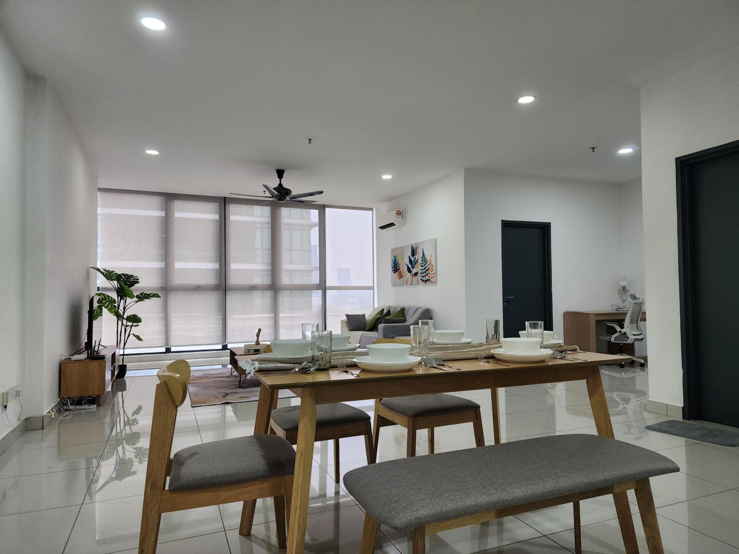 2 Rooms Cozy Stay Night View With Workspace#8Pax#1U#Damansara photo 4