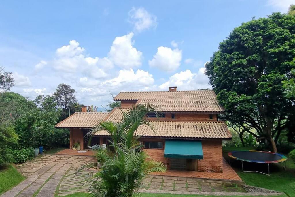 Casa de Campo Condomínio Serra Negra