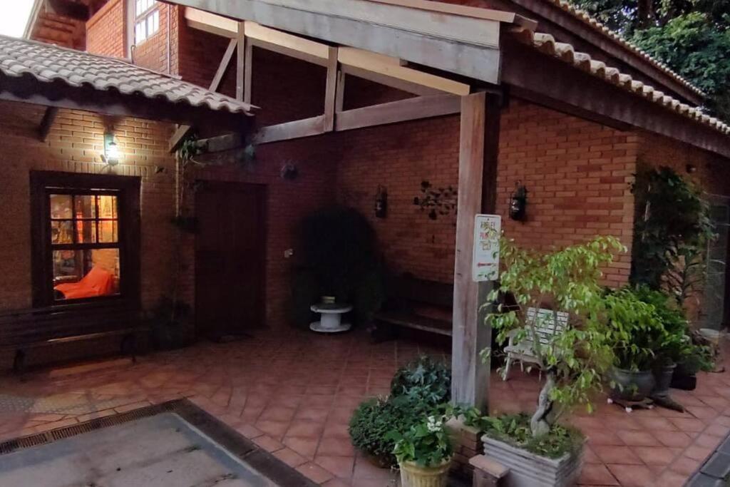 Casa de Campo Condomínio Serra Negra