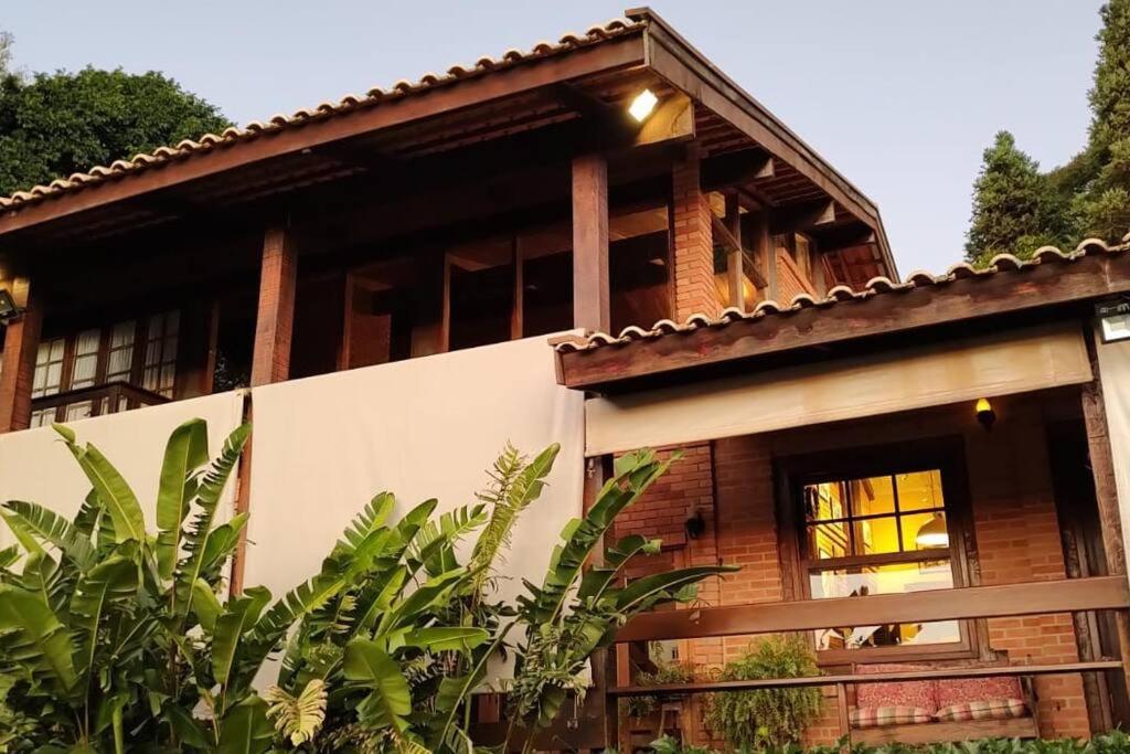 Casa de Campo Condomínio Serra Negra