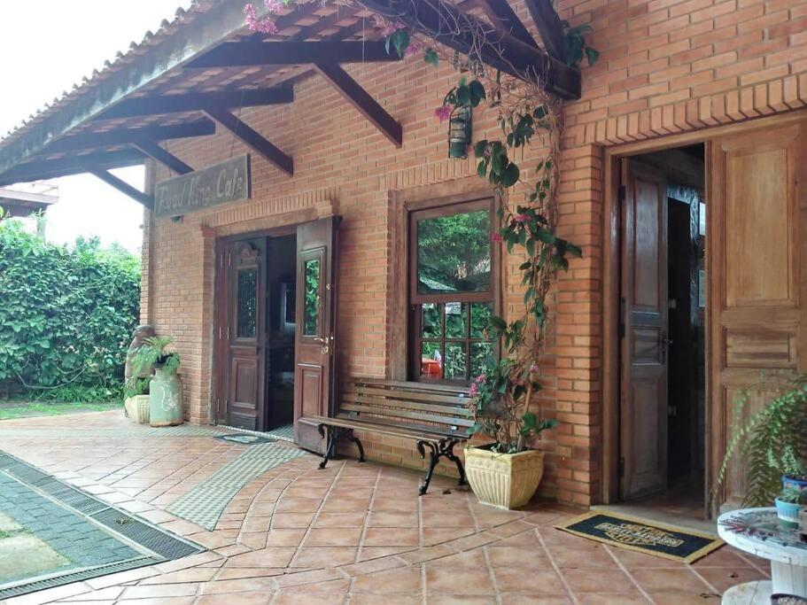 Casa de Campo Condomínio Serra Negra