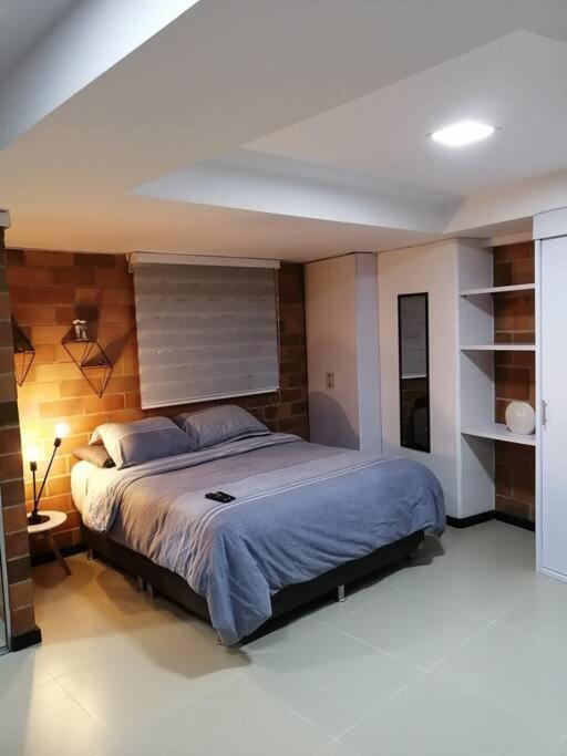 Increíble Apartaestudio Cerca al Centro Comercial Los Molinos