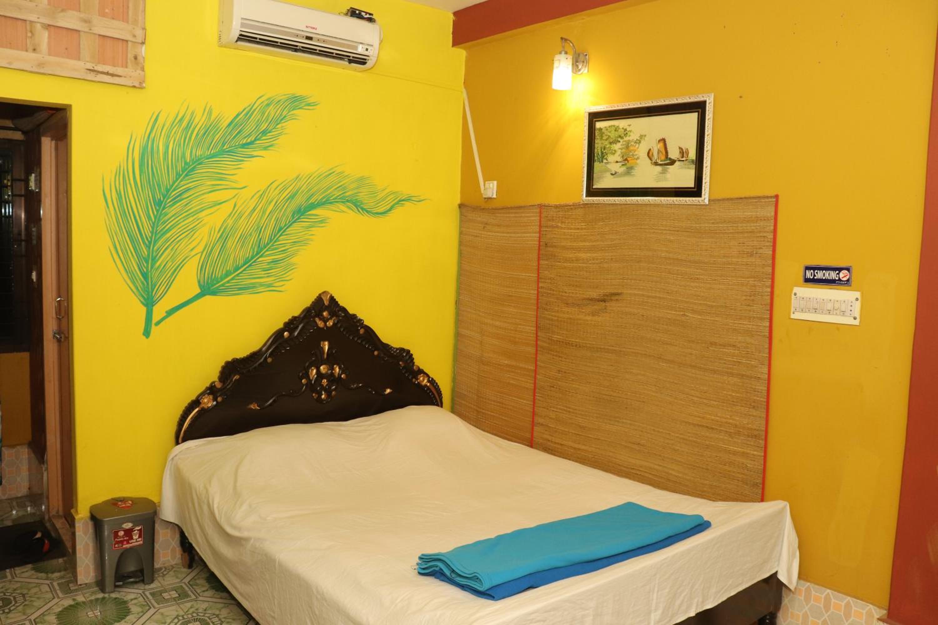Green Leaf Guest House ColIege Road Sreemongal