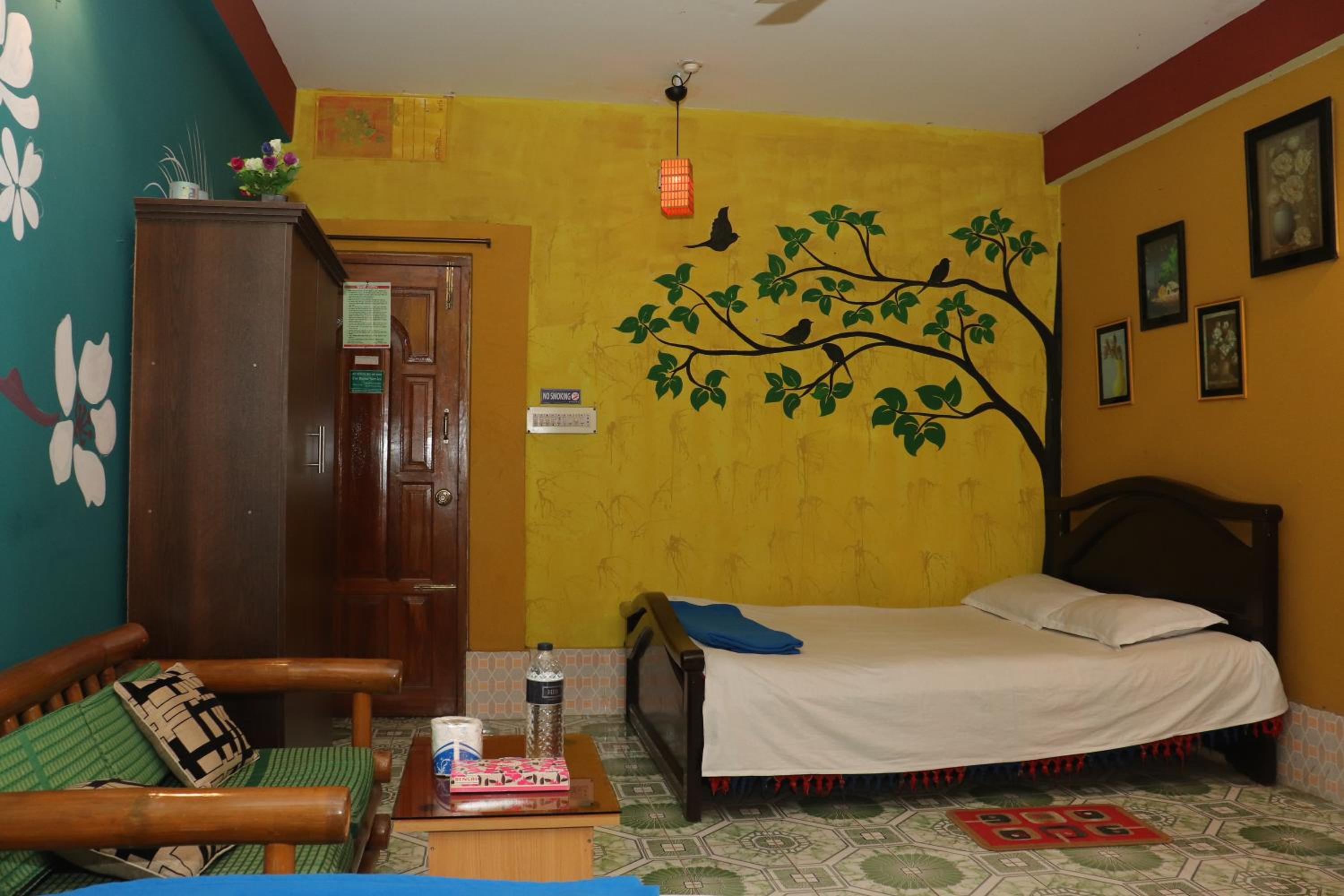 Green Leaf Guest House ColIege Road Sreemongal