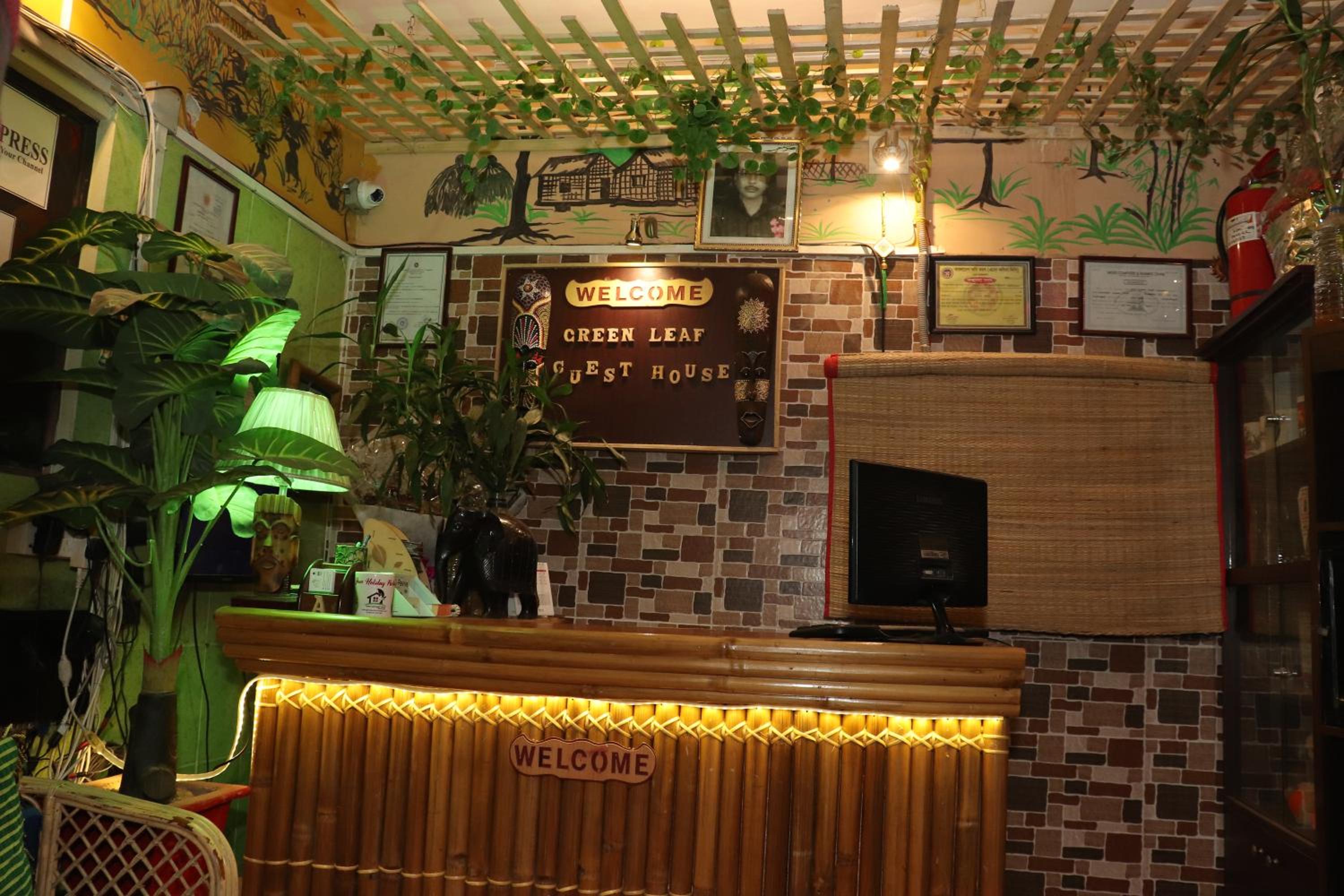 Green Leaf Guest House ColIege Road Sreemongal