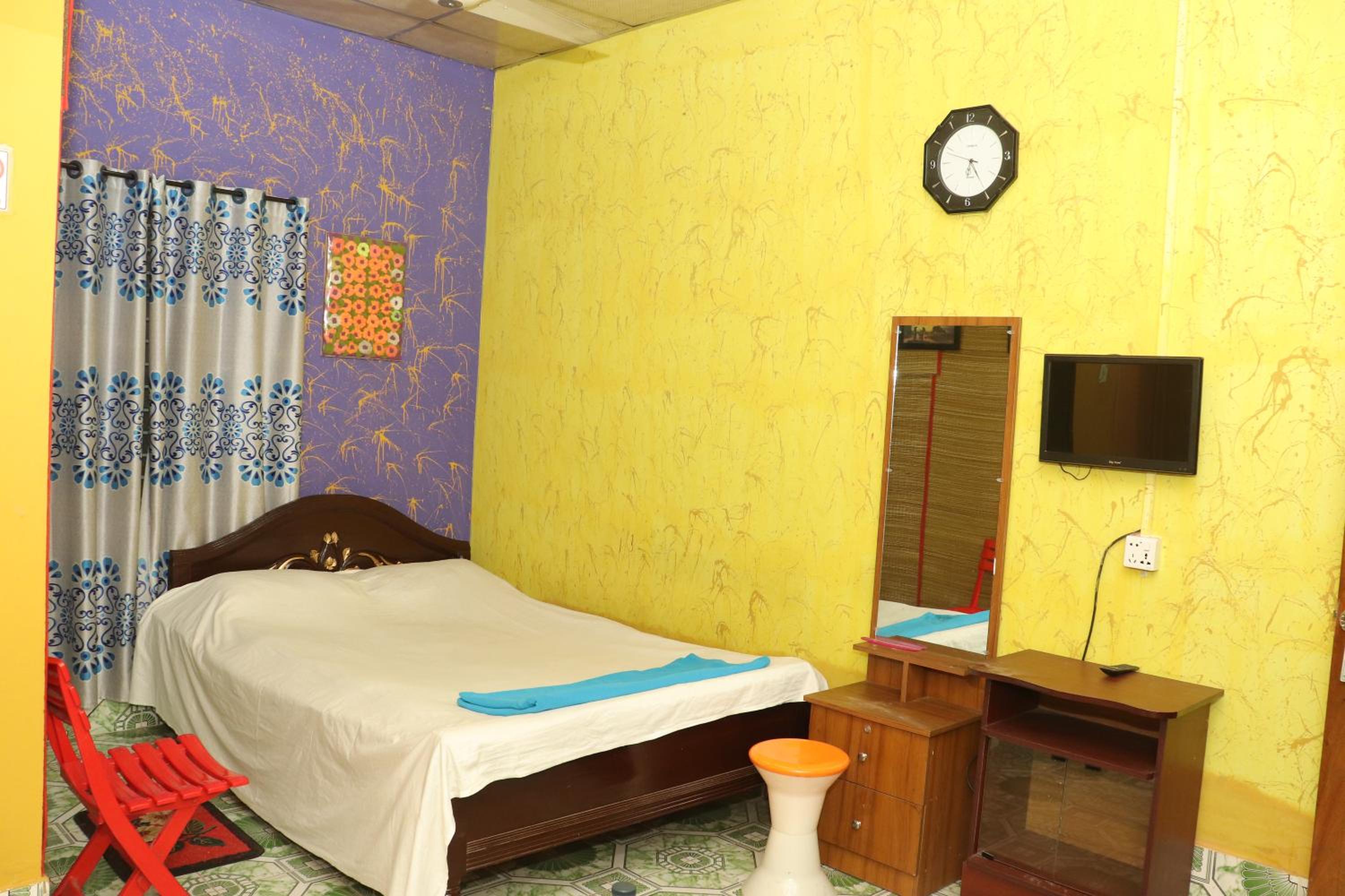 Green Leaf Guest House ColIege Road Sreemongal
