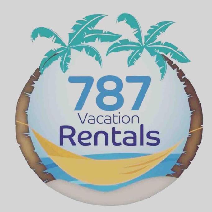 3 bd by airport El yunque Walk to the beach view 2