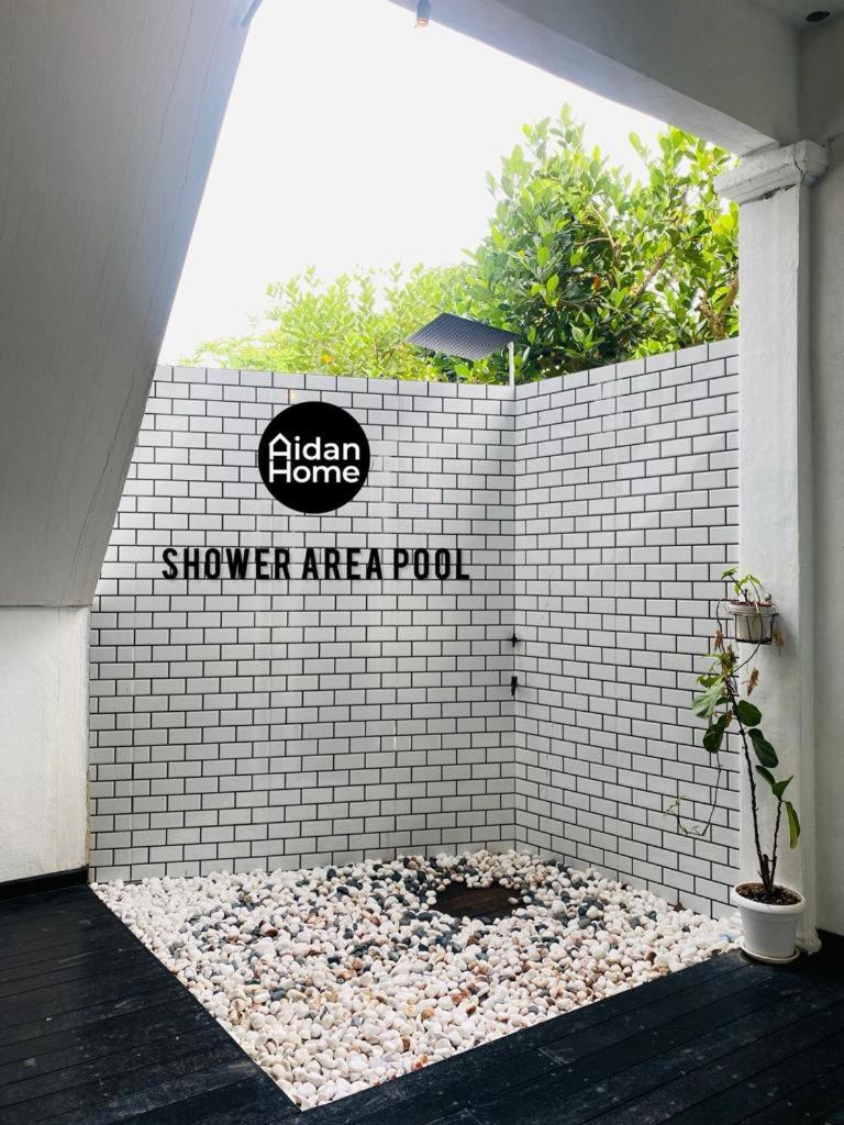 AIDAN HOME 1 Private Indoor Pool photo 5