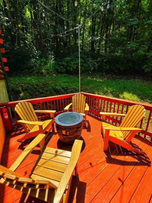 Smokey Mountain Retreat view 2