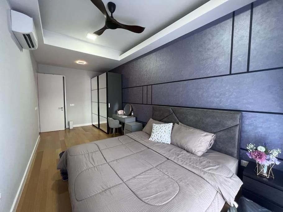 Sentral Suites Kuala lumpur By Leyla 3BR suites 8 pax