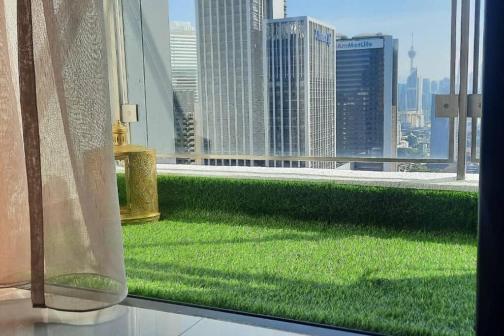 Sentral Suites Kuala lumpur By Leyla 3BR suites 8 pax