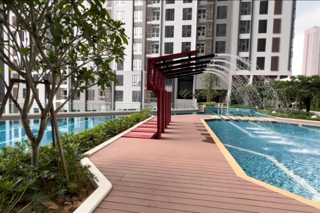 Sentral Suites Kuala lumpur By Leyla 3BR suites 8 pax