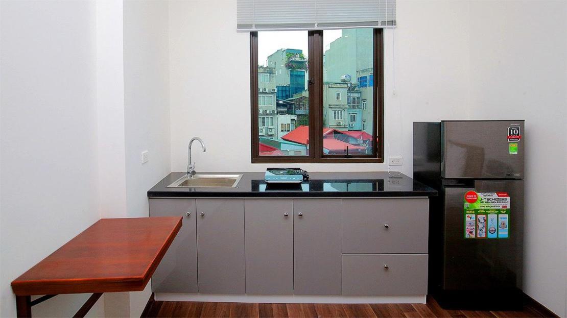 CL# Stylist Studio Apt* Kitchen/Wash*Cat Linh Station