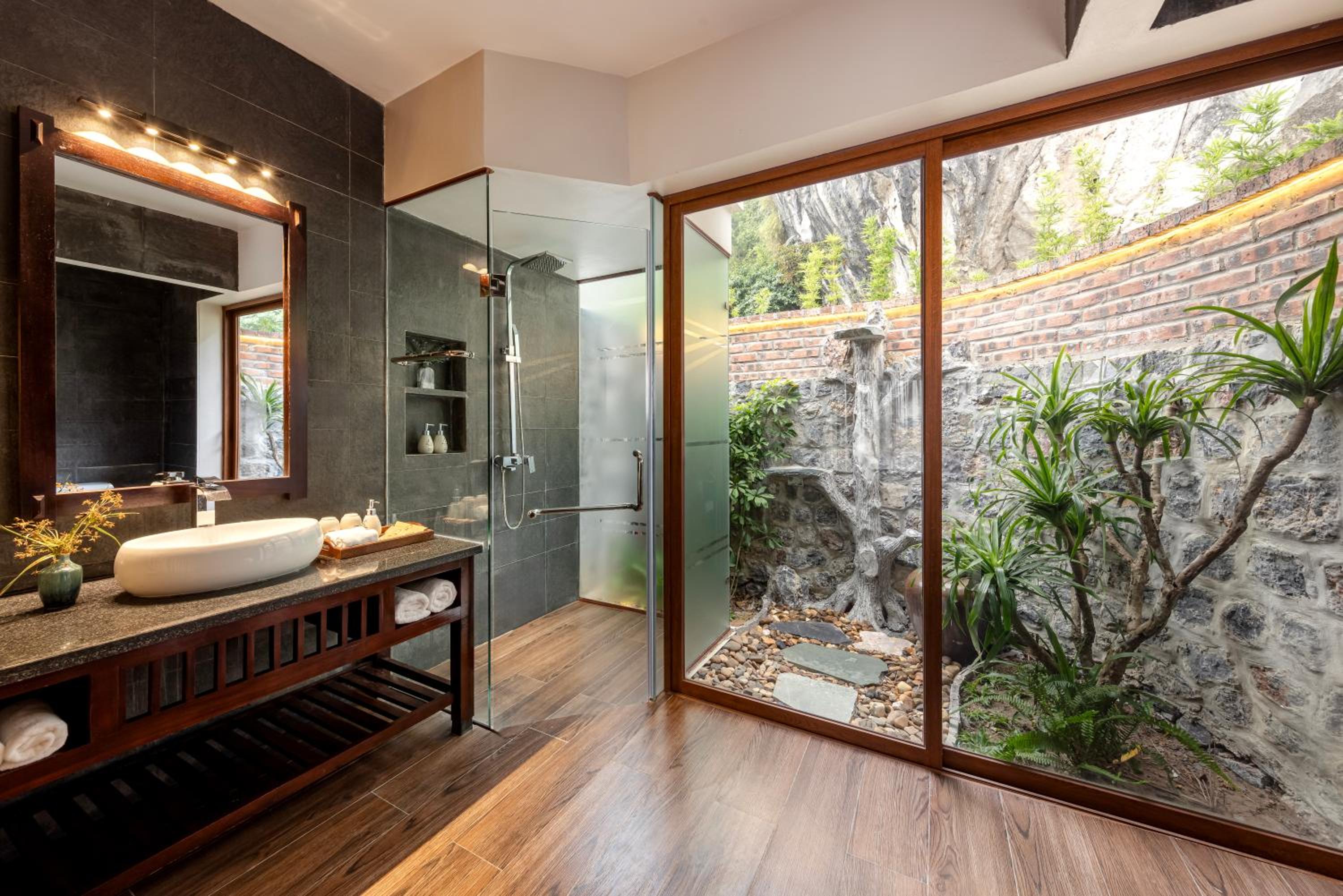 Athena Premier Resort Ninh Bình view 4